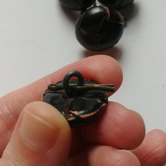 ❤5/10 four vintage dark brown buttons - Picture 2 of 5